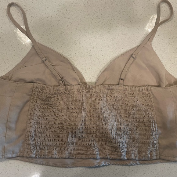 Abercrombie crop - Picture 2 of 4